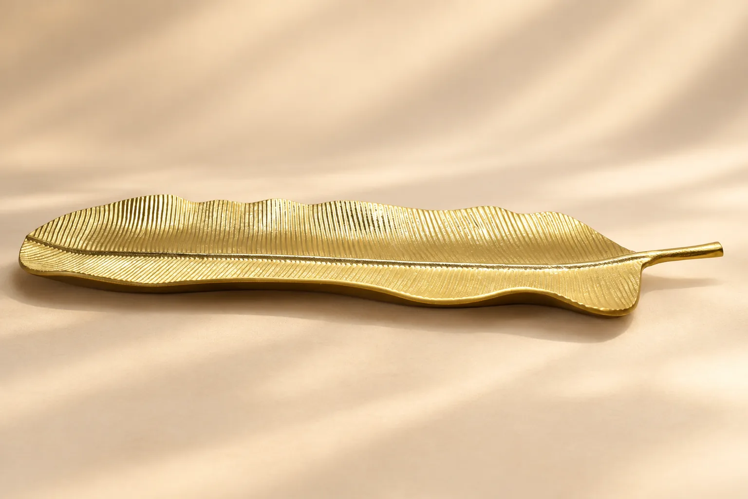 Gold leaf dish
